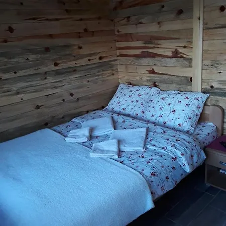 Markove Kolibe 2, Uvac *