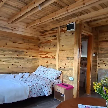 Markove Kolibe 2, Uvac דירה *